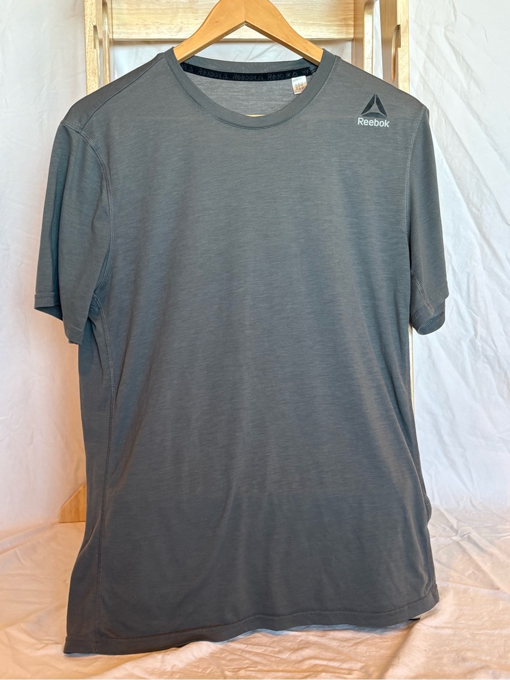 Reebok Men's Slate Gray Short-Sleeve Performance Tee